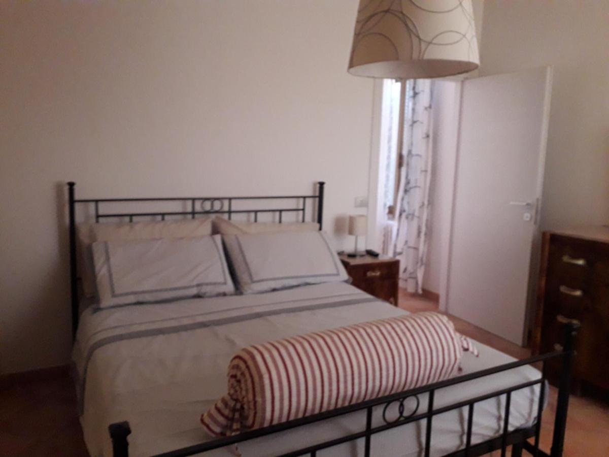 Bouganville A Apartament B&B Civitanova Marche Ngoại thất bức ảnh